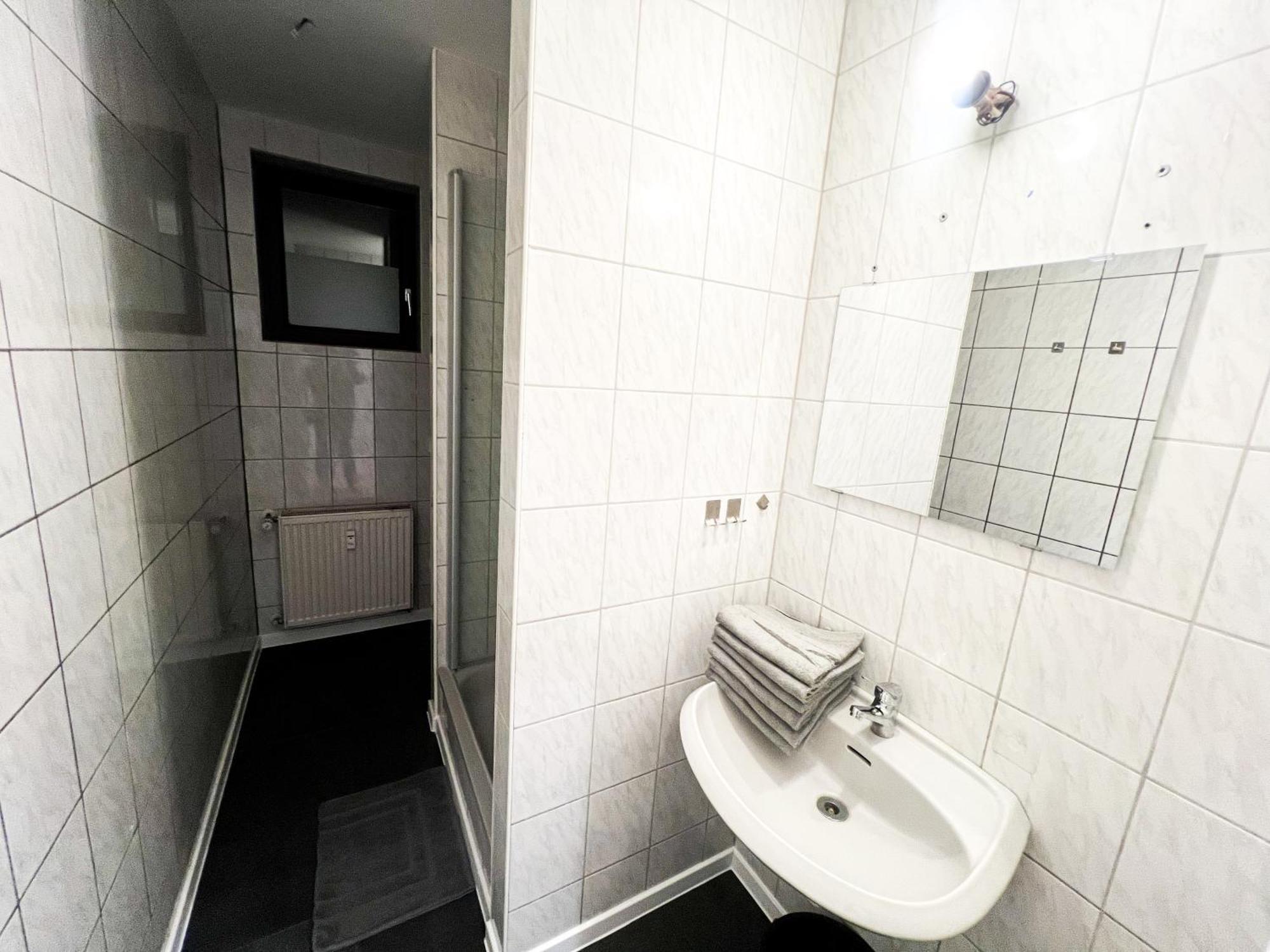 Krefeld House - 20 Min To Dus Airport & Messe Apartment Exterior photo